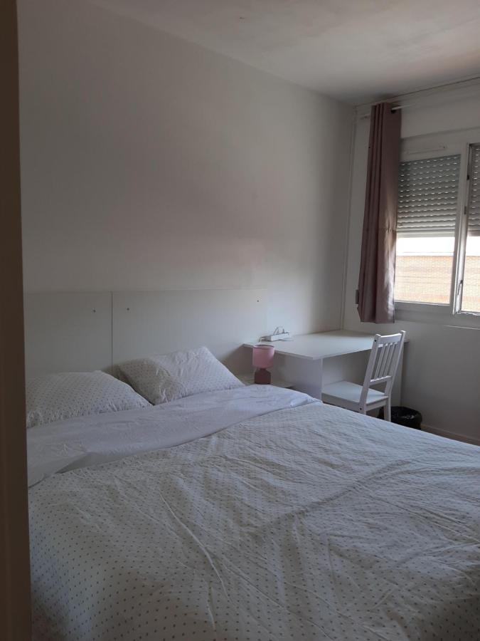 Appartamento Pratique Et Calme Dans Centre De Evry Courcouronnes Esterno foto